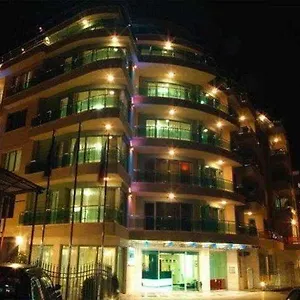 https://luxus-apartments-europe.sofiahotelsbg.com